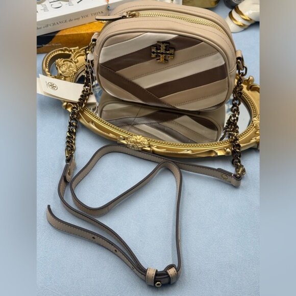 🆕 TORY BURCH 🧿 NWT Kira Chevron ColorBlock Small Camera Bag, Shellstone - AUTH - Picture 10 of 12